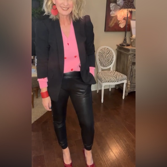 Pink Heart Sweater - Picture 4 of 16